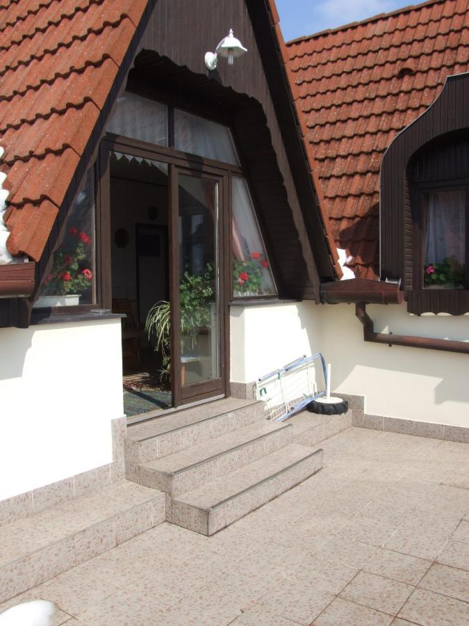 Hotel Revesz Vendeghaz Harkány Zewnętrze zdjęcie
